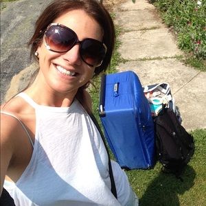 Meet your Posher, Lauren